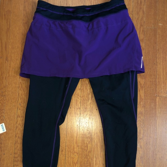 Athleta skort with leggings